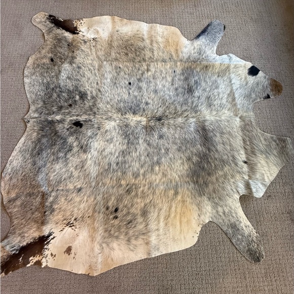 Genuine Cowhide Rug -60x 54 Natural large hide rug